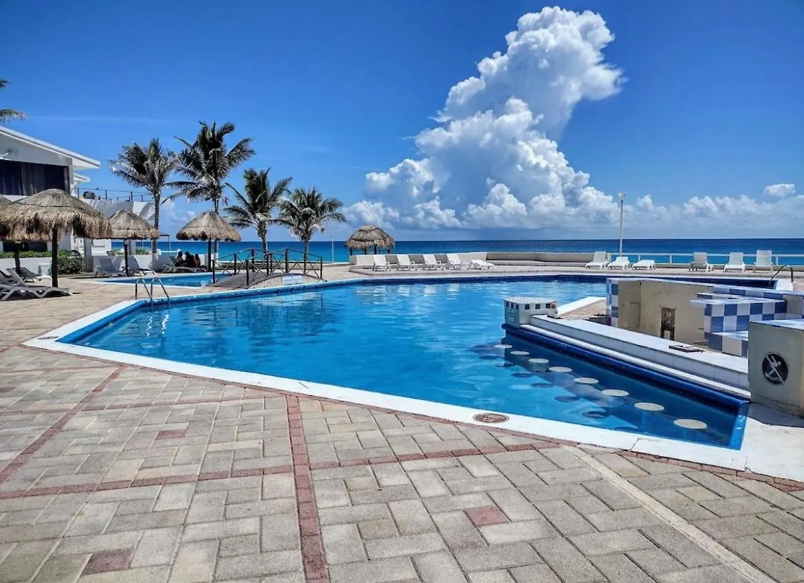 Dual View Ocean Front Condo Cancun Mexico